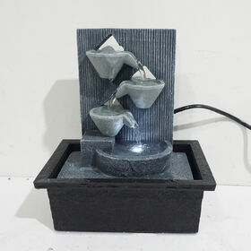 Factory price modern resin decoration water fountain with pump LED for desktop ornament