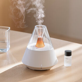 Diffuser Aroma Mini Portabel Kualitas Tinggi Pelembap Udara USB Lampu Malam Pembuat Kabut Dingin Semprotan untuk Hadiah Rumah