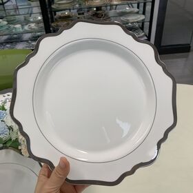 Luxurious Wedding Banquet Bone China Dinnerware Set Boasting Sunflower Dinner Plates