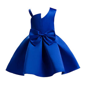 Kinderkleid im Fraktionsdesign