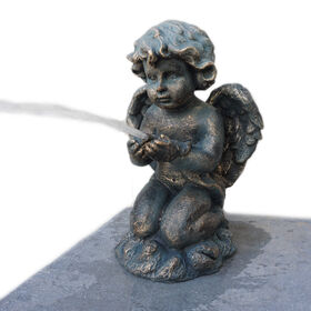 Manufacturer resin pondside spitter garden sculpture angel figurine for outdoor decor