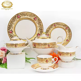 24 pcs Grosir Karosa Vintage Eropa Mewah Tulang Cina dengan Gaya Emas Timbul Set Cangkir Teh Kopi untuk Rumah Hotel Restoran