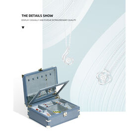 Chelory Boîte à Bijoux Pour Femmes Et Filles U2013 Grande Boîte à Bijoux Verrouillable En Cuir Synthétique à 3 Couches Avec Plateau Amovible Empilable U2013 Blanc