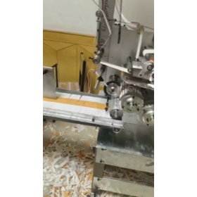 معدات خاصة لأنابيب الدعم المجوفة المستخدمة في تشكيل قضبان المرشح - آلة الأنابيب الفارغة لقضبان المرشح