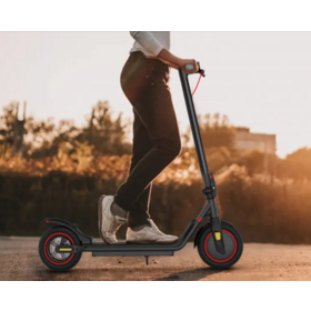 Chinesischer Hersteller Lagerware 250W 36V 5.2Ah 8.5 Zoll Scooter M2 Faltbarer, tragbarer, günstiger Elektroroller für Erwachsene