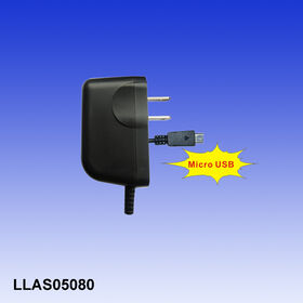 Adaptateur secteur compact AC/DC 5V 600mA avec protection contre les surcharges et chargement Micro USB pour chargeur de téléphone portable.