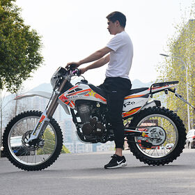 Moto de cross 250CC 4 temps pour adultes 2025 avec cadre en acier haute résistance et démarrage électrique - Offre B2B