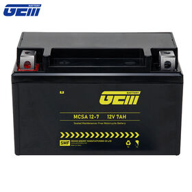 Batterie AGM pour Moto 12V 7Ah avec Densité d'Énergie Optimisée pour Haute Performance en Tout-Terrain et Dual Sport