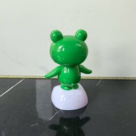 Flor De Baile Solar – Adorno Tembloroso Para Escritorio Y Coche – Sin Baterías – Energía Solar Con Cabeza Oscilante – Decoración Divertida