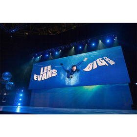 Lightweight & Vivid Featherlight HD P2.976 Indoor Indoor Indoor Rental LED Display for Events/Stages