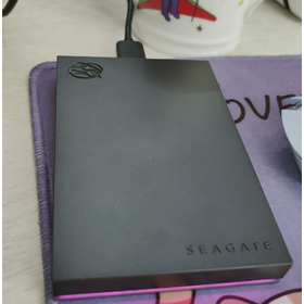 Seagate 2TB Portable Festplatte - Externe High-Speed Gaming-Erweiterungsfestplatte, 5TB Computer