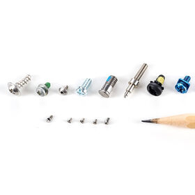 OEM Personnalisé M1.0 M1.4 Micro Boulons Hexagonaux Écrous Ensemble Mini Quincaillerie Écrous Micro Fixations Vis Rondelles
