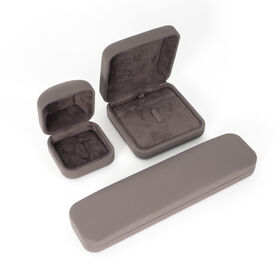 OEM&ODM wholesale High end quality Storage Leather Jewelry Gift box for Ring Pendant Earrings Necklace Gems
