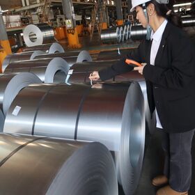 Bobinas de Acero Galvanizado por Inmersión en Caliente con Lentejuela Z240 Z275 para Construcción Metálica al por Mayor