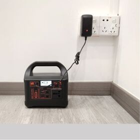 New Product Electric Solar Power Charging Bank 200W Portable Power Station 220V Camping UPS Power Station