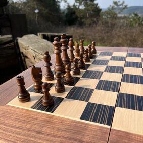 Backgammon De Madera Maciza Hecho A Mano - Juego De Mesa Con Piezas Y Dados Incluidos, Diseño De Lujo Y Artesanal