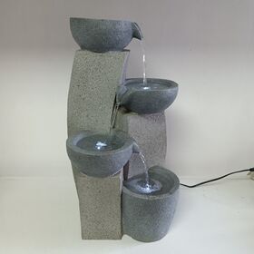 Großhandel Harz Ornament Moderner beleuchteter Außenbrunnen für Gartendekoration mit Pumpe