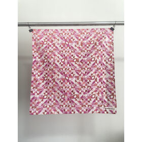 Customized OEM Floral Elegant Pink Premium Digital Printed Lady Square Head 100% cotton scarf
