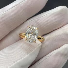 IGI 3ct E/VS2 Oval Cut 18K Yellow Gold Lab Grown Diamond Engagement Ring with CVD HPHT Diamond