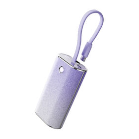 Ultra Mini Power Bank 10000mAh kleiner als Tissue Pack Kompaktes tragbares Ladegerät mit eingebautem Kabel 22,5 W Schnell ladung