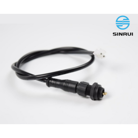 Konektor melingkar M12 2 Pin dengan rakitan kabel cetakan injeksi, IP67, IP68, produsen bersertifikat ISO9001:2015, menyediakan OEM