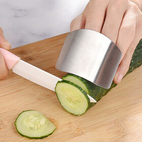 Wholesale 304 Stainless Steel Kitchen Finger Guard Cut Resistant Finger Protector Adjustable Shield Tool for Vegetable Cutting