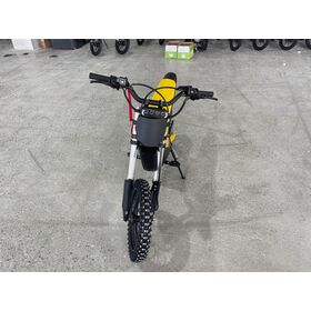 دراجة ترابية للشباب بتخفيضات كبيرة 52V 3000W 26AH للطرق الوعرة 14 "/12" دراجات فرامل هيدروليكية عالية السرعة 43.5mph 70 kmh بسعر المصنع