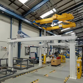 روبوت جسري عالي الدقة مُخصص للتعامل الآلي مع الجمالونات الفولاذية وتحديد مواقع اللحام