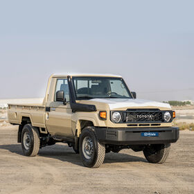 New and second hand Land Cruisers VDJ79 Pickups Diesel 4 5L Manual READY to SHIP/Fairly used Land Cruiser pickup delivered