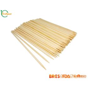 Espetos bambu descartáveis para churrasco