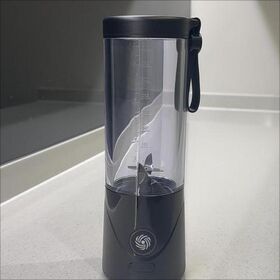 Licuadora Portátil de Fábrica para Batidos, 16 oz, Libre de BPA, ABS, Recargable por USB con Función Trituradora de Hielo y Motor Certificado ISO