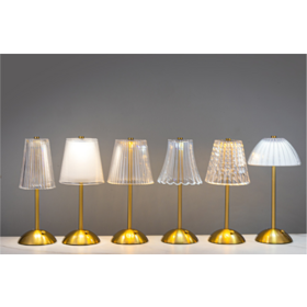 Moderne Luxus-Nachttischlampe, kleine Schreibtischlampe