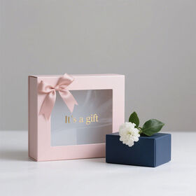 En gros Carton Personnalisé avec Ruban Décoration Anniversaire Cadeau De Vacances Boîte Cadeau Robuste Boîte Cadeau avec Fenêtre Transparente