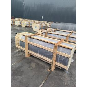 Carbon electrodes are widely used in the production of metallic silicon factory