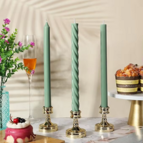 Precio de fábrica espiral cónica vela perfumada soja/cera de parafina torcida para la decoración de vacaciones para la cena Festival de boda para Pascua