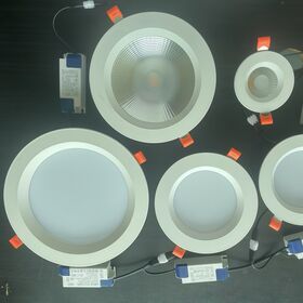 La MAZORCA ahuecó la aleación de aluminio blanca fresca ROHS del LED Downlight 15W 6000K certificada para Home Office