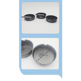 Modern classic melamine round 2-position ashtray with black stepped logo for home and hotel use,