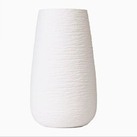 Weiße texturierte Keramikvase, modernes minimalistisches Wohndekor, Tisch-Blumenbehälter