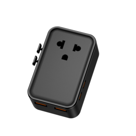 Neuer ultraflacher globaler Reiseadapter Sichere Stromversorgung für Laptops und Tablets