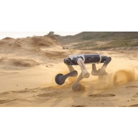 Industrial-Grade 4WD Robot Dog: 200kg Load, Extended Range, Automatic Slope Climb, IP67 Waterproof, Night Vision for Site Mapping
