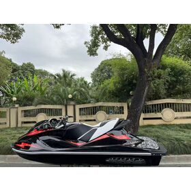 Sport Series 4-Stroke Motor Boat Fiberglass Hull 2-Stroke Option Lightweight Jetski for Leisure and River Waters