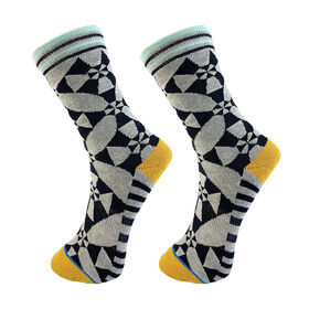 Preço barato Terry Sock Cotton Socks Branded Socks Jacquard Padrões engraçados e logotipo para homens