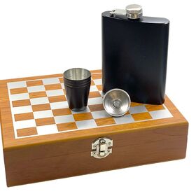 2026 Großhandel Schach Holz 8oz Schwarzes Leder Taschenflasche Set Edelstahlflaschen mit Trichter und 4 Bechern Geschenkbox