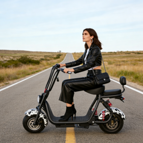 Scooter elétrico elegante com estampa de vaca para mulheres, e-scooter retrô de 2 lugares com assento confortável perfeita para deslocamento diário