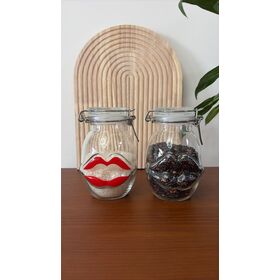 Wholesale airtight food storage container glass jar with lid