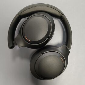 Premium Audio Active Noise Cancelling Headphone with Superior Sound and Comfortable