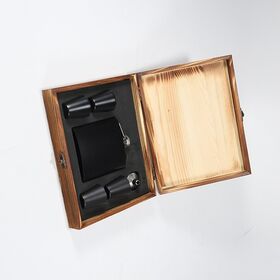 2026 Factory Hot Selling Stainless Steel Hip Flask Square Mini Whiskey Flask with Leather Case for Gift Set