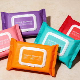 Bon service éclaircissant et anti-vieillissement du visage lingettes OEM hydratant peau démaquillant lingettes