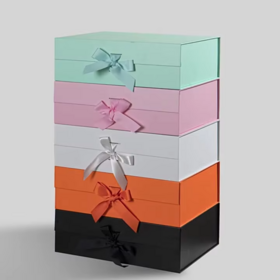 Top-vente article Magnétique Pliant Cadeau Boîte De Haute Qualité En Carton UV Impression Gaufrage Élégant Carton Ruban Cadeau Emballage