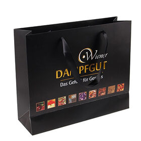 Large Paper Shop Bags: Elegant Bags for Garment Packaging.